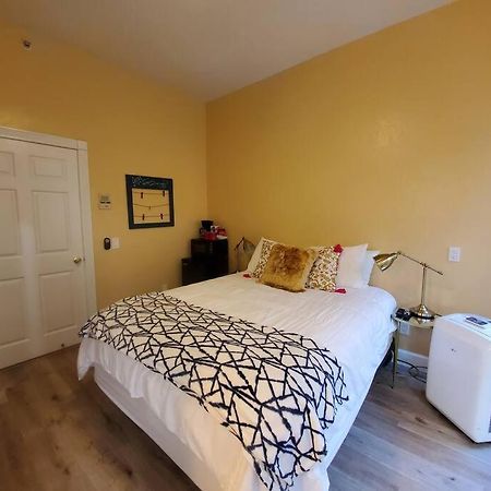 Centrally Located Studio And Cozy Place Perfect For Travelers And Couples! Located In San Diego Downtown! Perfect For Your Quick Getaway! Apartman Kültér fotó